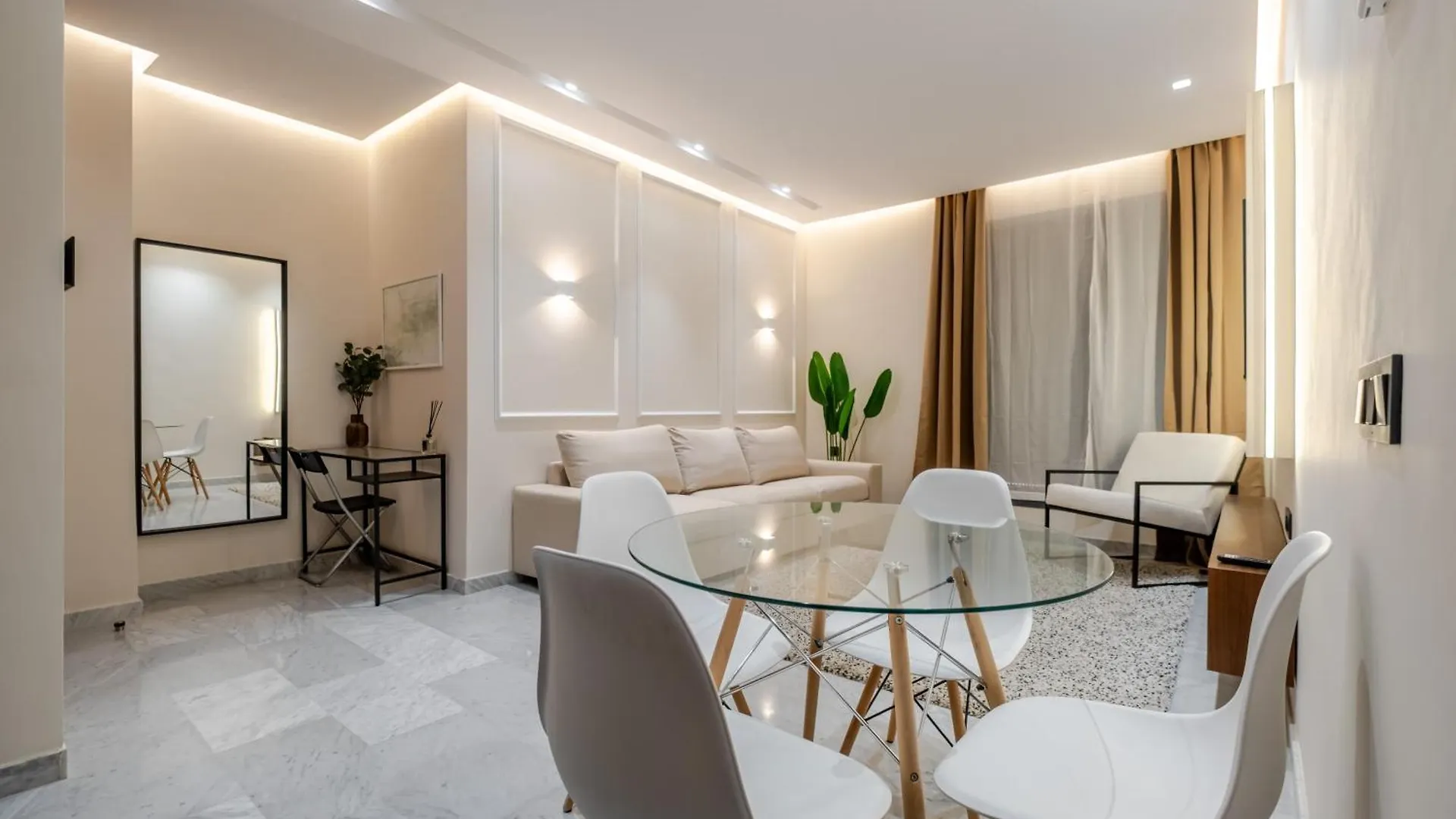 Stylish And Central Downtown Retreat 마라케시 아파트
